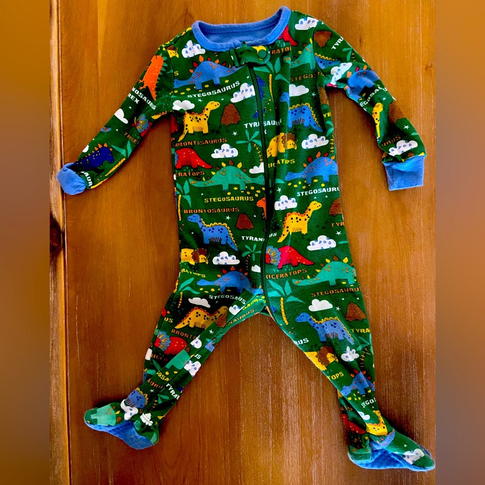 The Childrens Place Sleeper 🦖